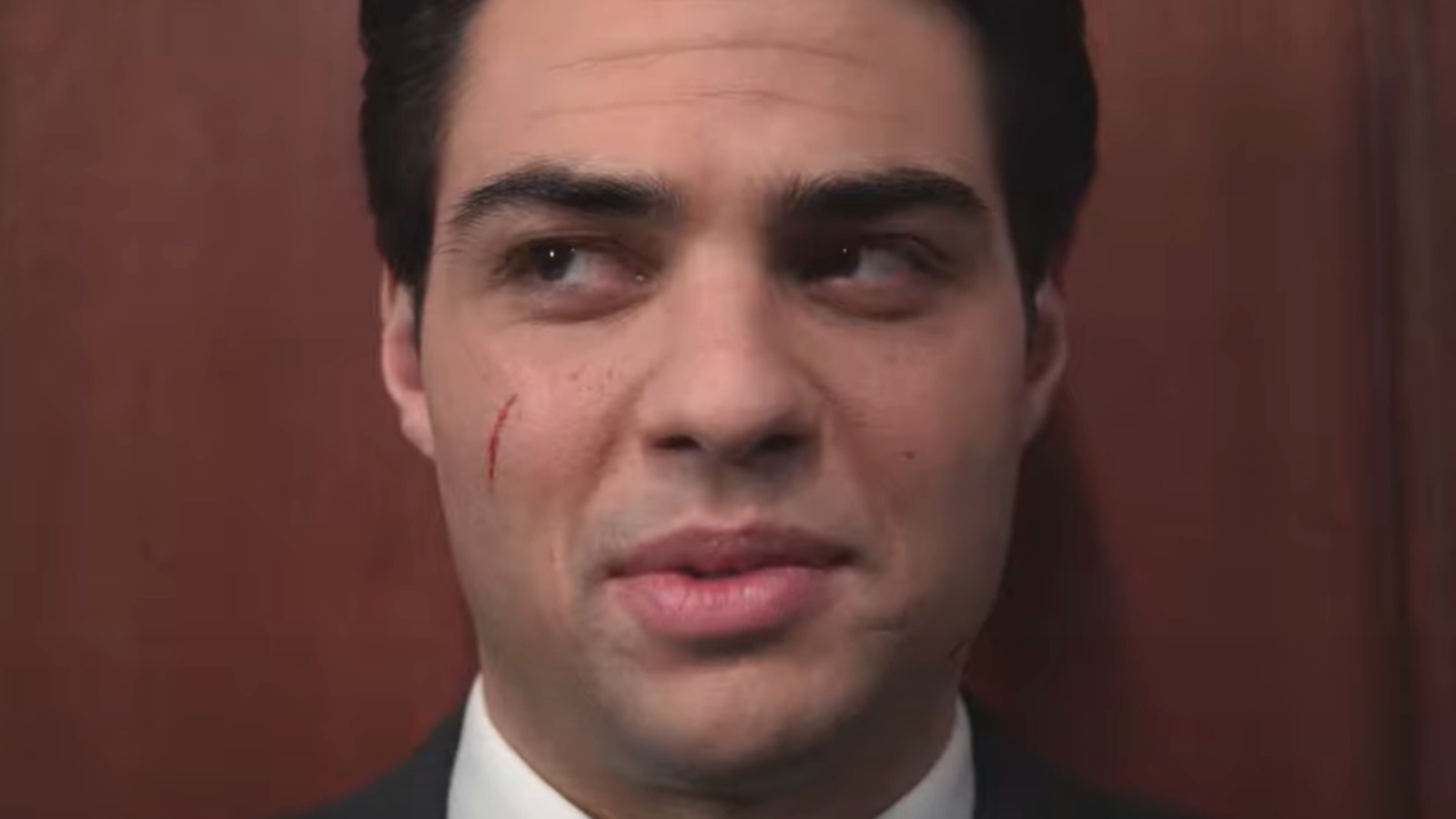 The Recruit’s First Trailer Shows Noah Centineo As A White Claw-Pounding CIA Lawyer – Looper