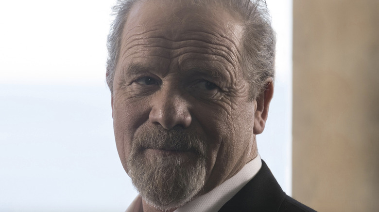 Peter Mullan James Delos goatee