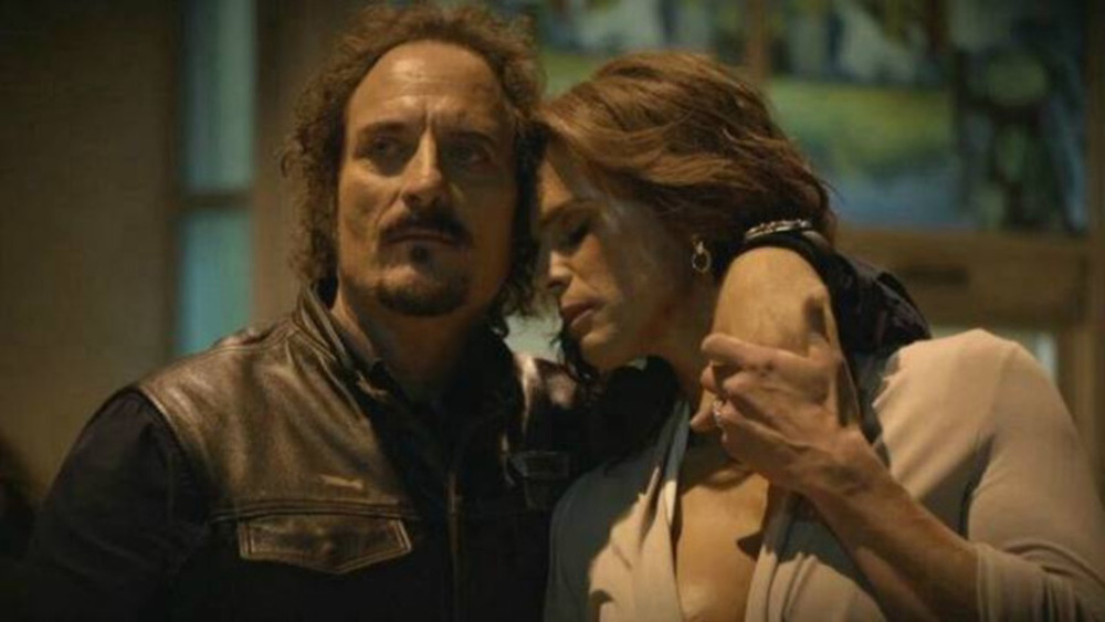 Tig Trager Venus Van Dam embrace