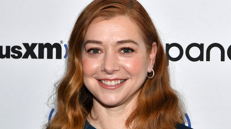 Alyson Hannigan smiling