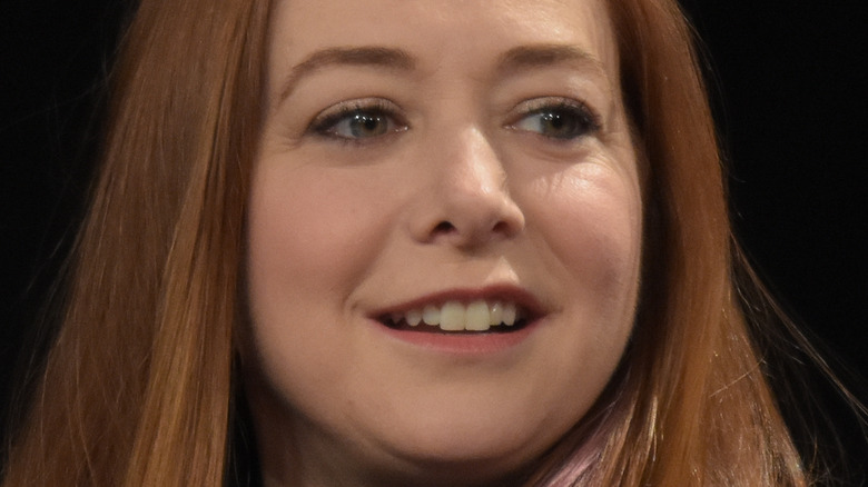 Alyson Hannigan smiling