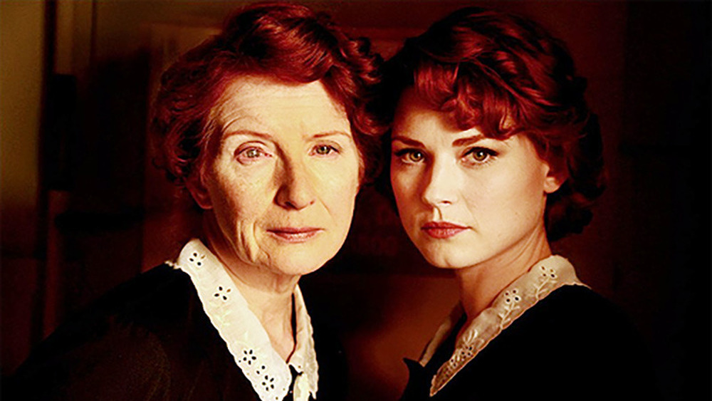 Moira O'Hara as a young woman and a old woman
