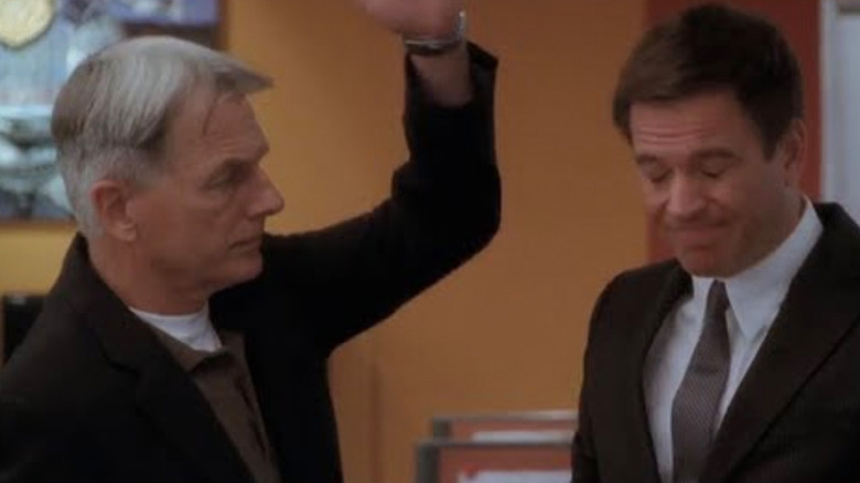 Gibbs head smacking DiNozzo