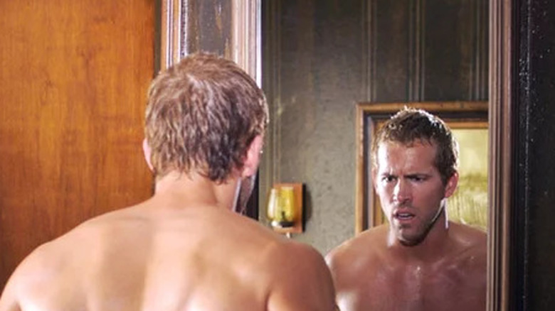 Ryan Reynolds in "The Nines"