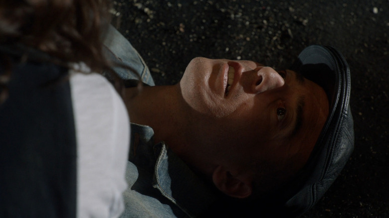 Javier dies on the ground