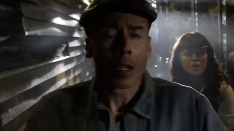 Javier dies on the ground