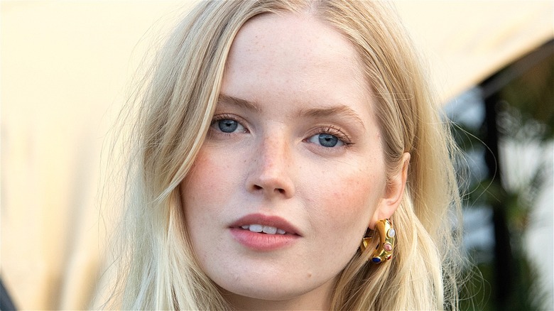 Ellie Bamber long blonde hair 