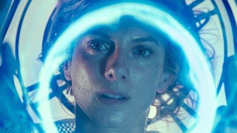 Mélanie Laurent Elizabeth Hansen cryo chamber