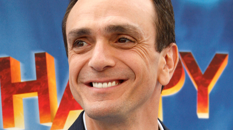 Hank Azaria smiling 