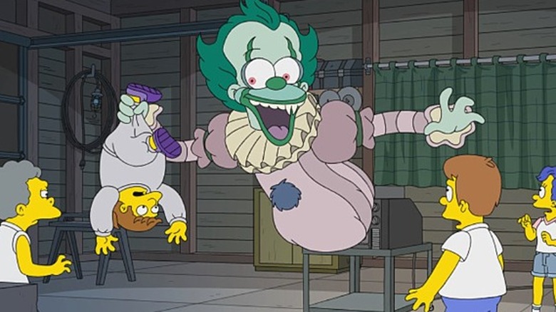 Krusto the Clown lifting kid