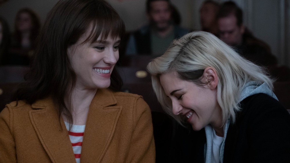 Kristen Stewart and Mackenzie Davis in Happiest Season