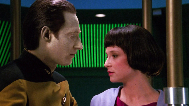 Data speaks to Lal in Star Trek the Next Generation