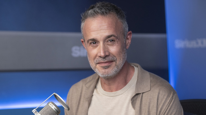 Freddie Prinze Jr. speaking in a studio in 2025