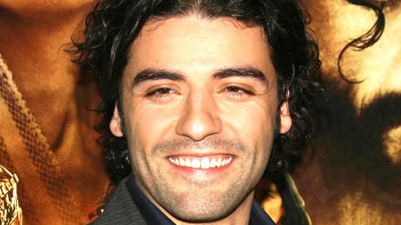 Oscar Isaac smiling