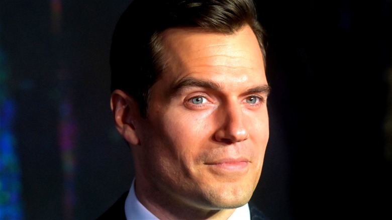 Henry Cavill effortlessly being handsome