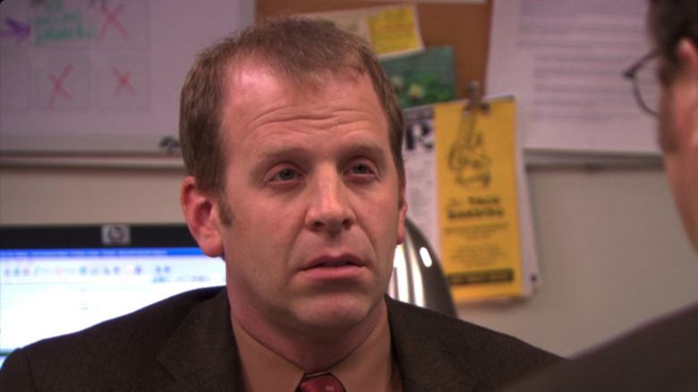 Toby Flenderson talks to Dwight Schrute