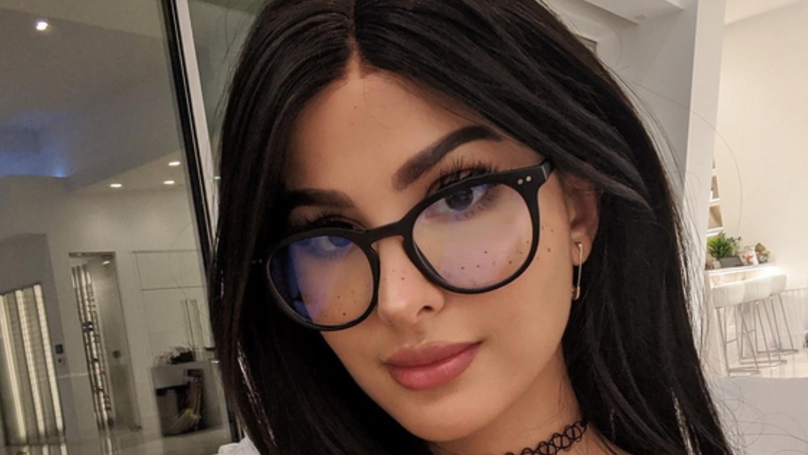 Sssniperwolf Real Name