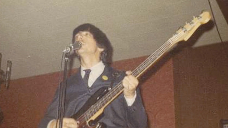 Joe Mantegna playing bass in The Apocryphals