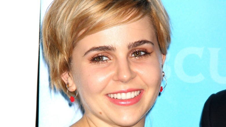 Mae Whitman blonde pixie cut