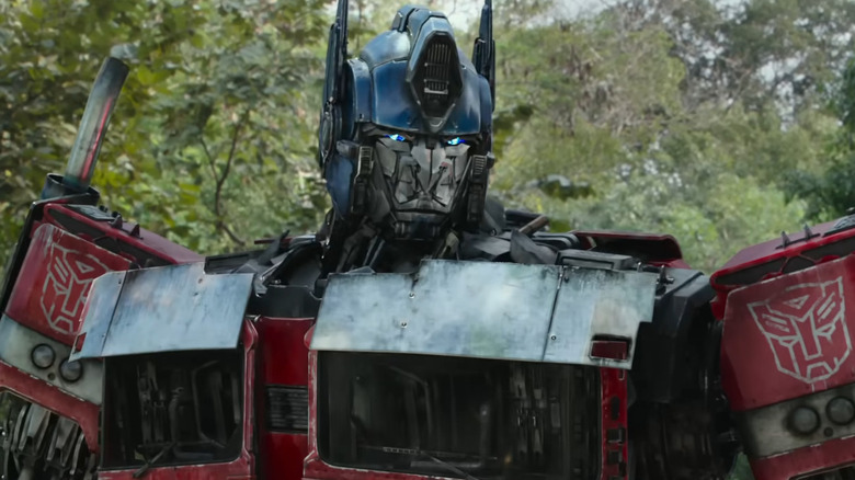 Optimus Prime looking serious to the right