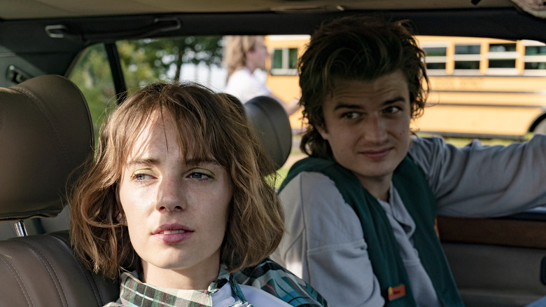 Maya Hawke and Joe Keery in Stranger Things