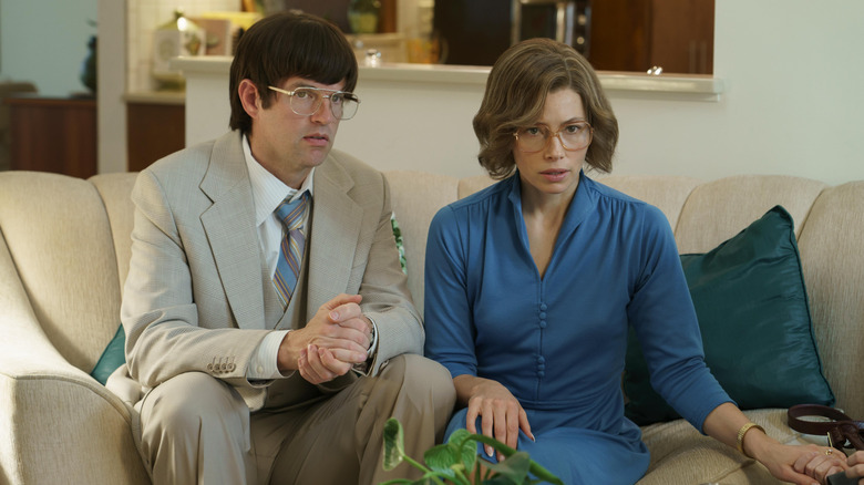 Candy and Pat Montgomery sitting next to each other