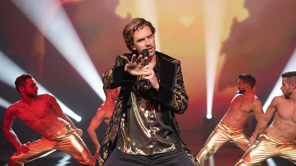 Dan Stevens in Netflix's in Eurovision Song Contest