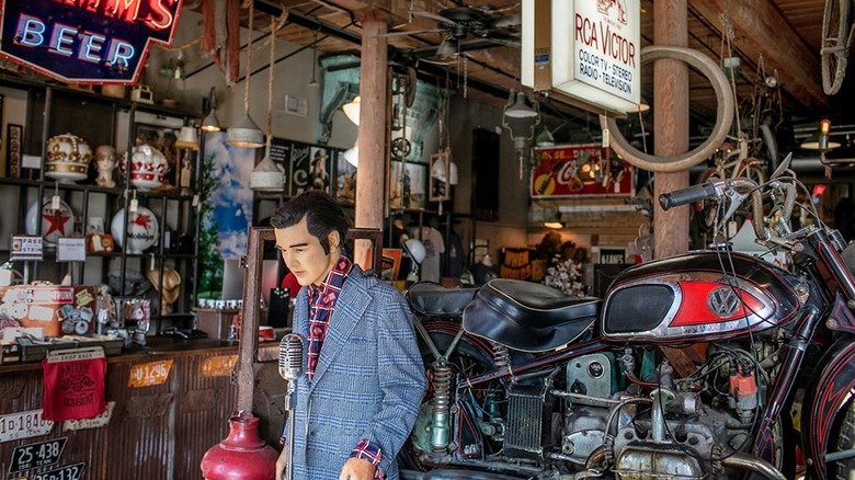 Antique Archaeology
