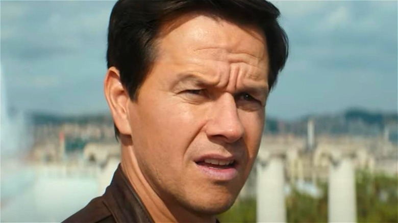 Marl Wahlberg squinting Uncharted trailer