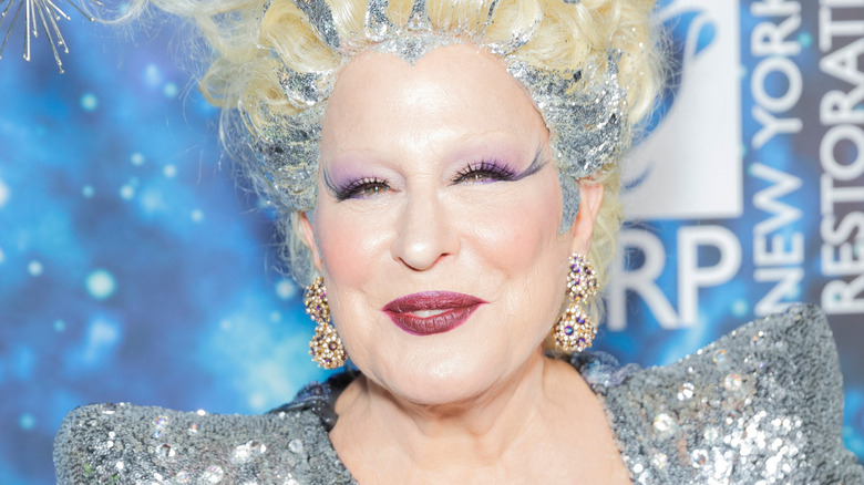 Bette Midler casting spells