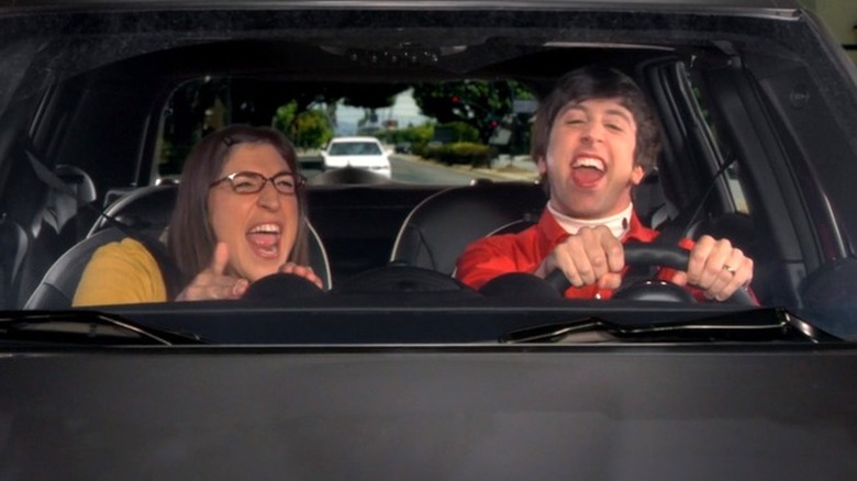 Amy and Howard sing