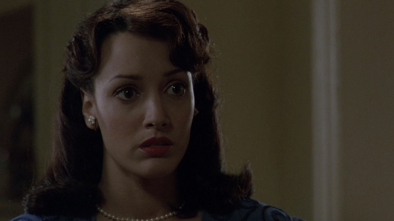 Jennifer Beals in "Devil in a Blue Dress"