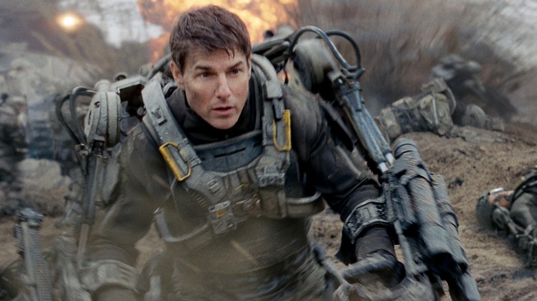   Tom Cruise atrapat al camp de batalla