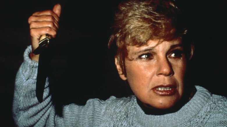 Pamela Voorhees holding knife