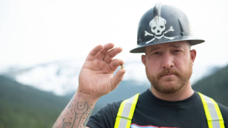 Rick Ness shows off his gold on Discovery Channel's Gold Rush