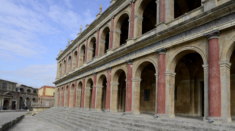 Rome set building