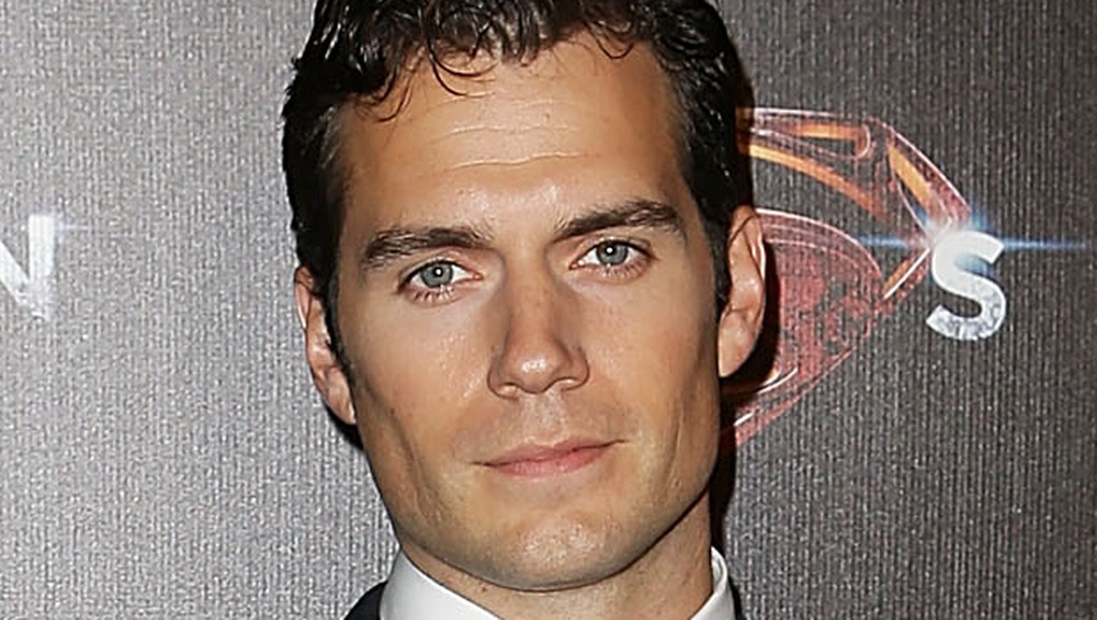 10 Fun Facts About Henry Cavill