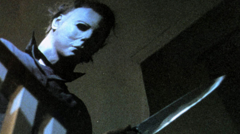 Michael Myers holding knife