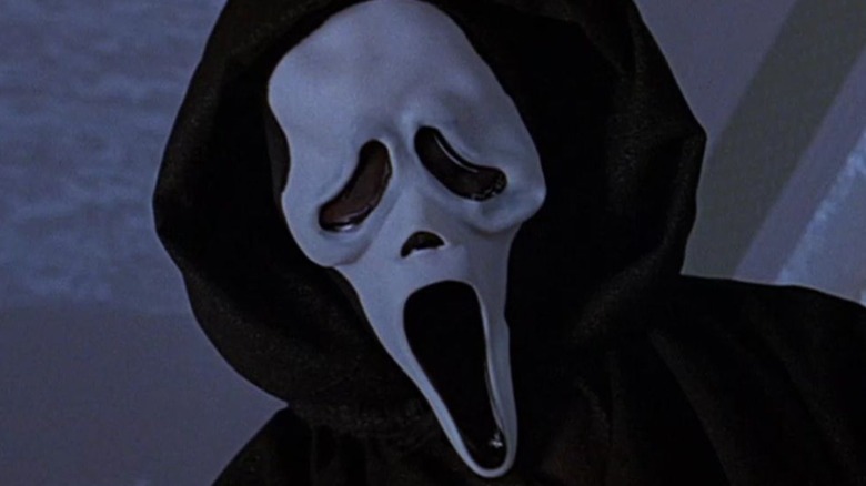 Scream' 25th Anniversary Of Ghostface Wanting to Know What's Your Favorite Scary  Movie