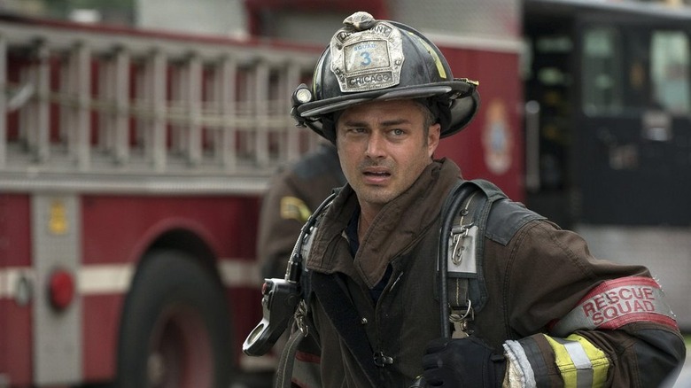 Taylor Kinney gears up