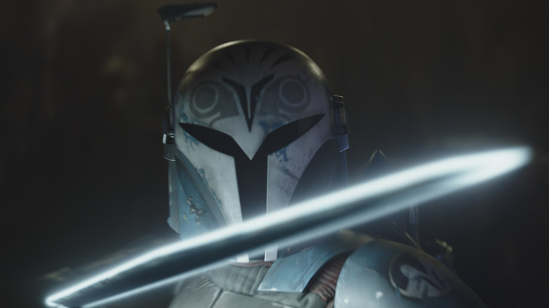 Bo-Katan wielding the Darksaber