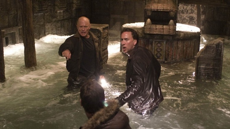 Ed Harris and Nicolas Cage arguing National Treasure