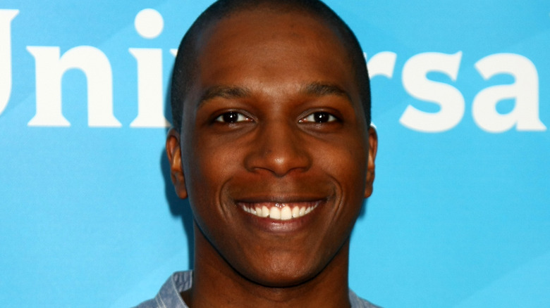 Leslie Odom Jr. smiling