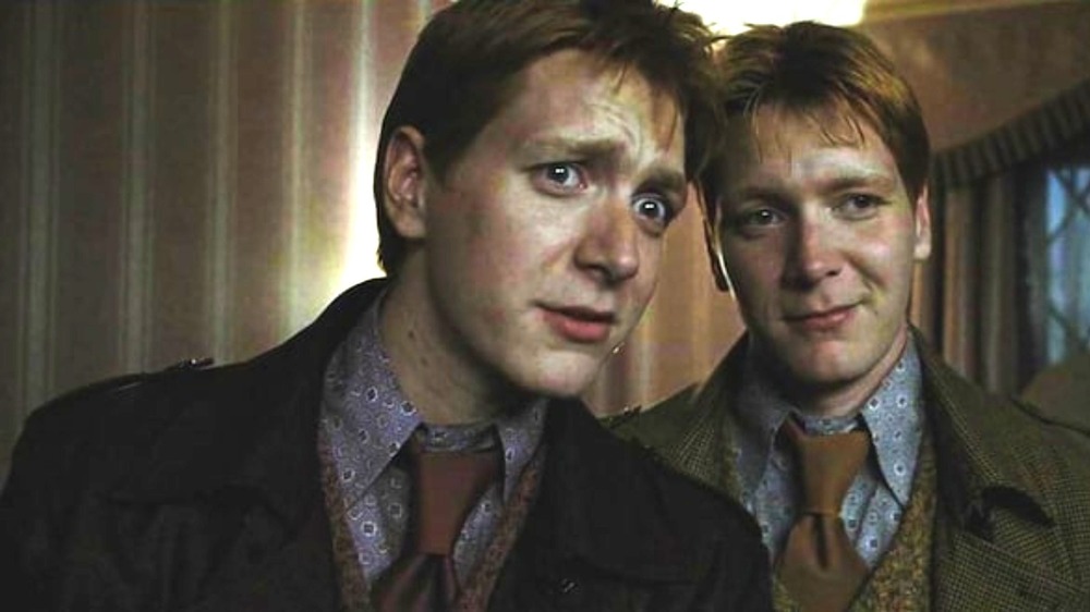 Fred and George Weasley visit Harry Potter