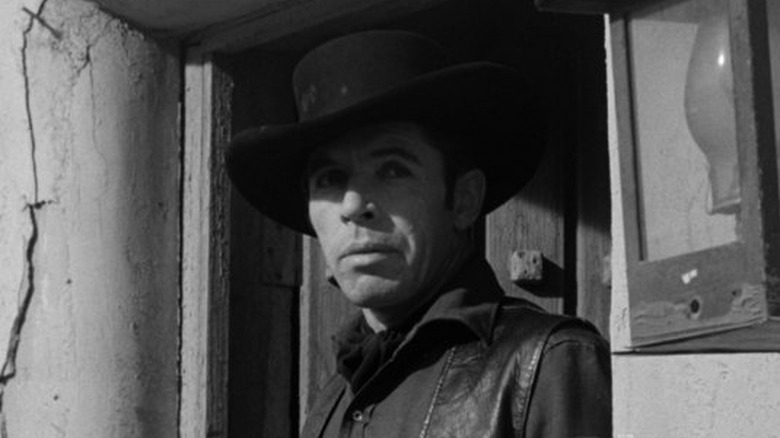 Michael Pate in Curse of the Undead
