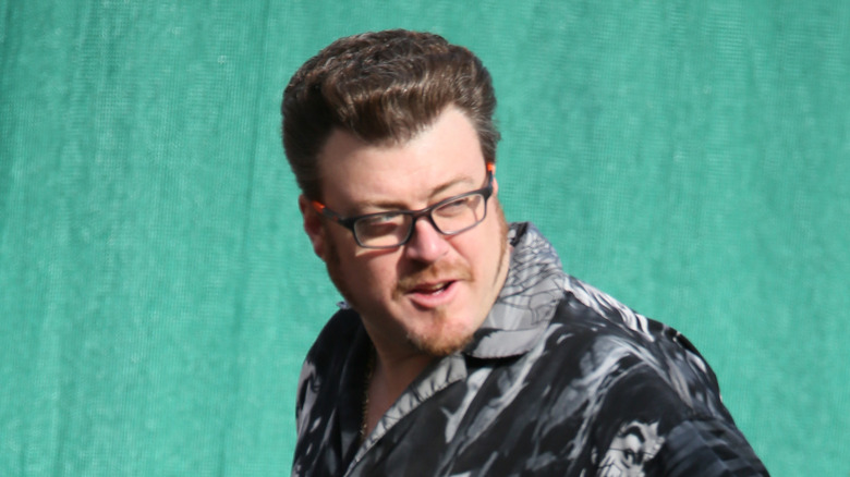 Robb Wells in Hobo with a Shotgun