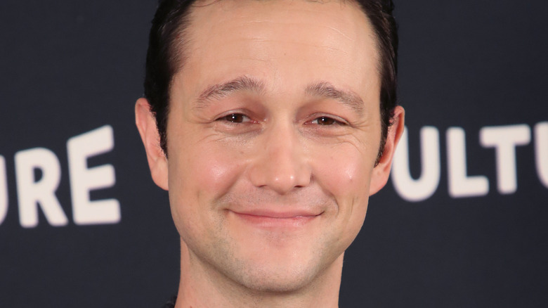 Gordon-Levitt smiling 