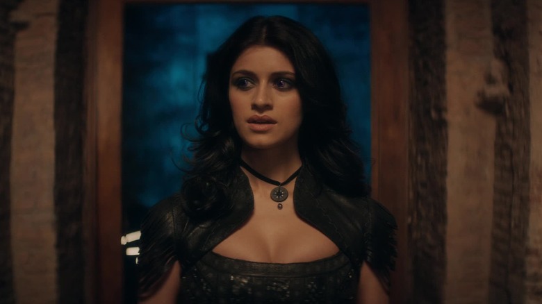 yennefer arriving to party