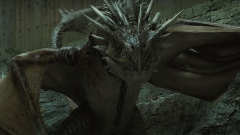 A Hungarian Horntail attacking