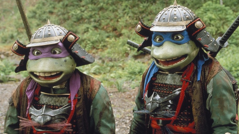 Donatello and Leonardo dressed as samurai